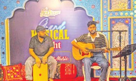 মোগল খাবারের ঘ্রাণে, সুফি সুরের মায়ায় অন্যরকম সন্ধ্যা